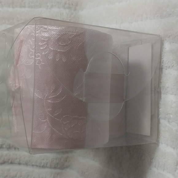 Lovinbox whisper of angel wings. 22kt gold. - Picture 4 of 6